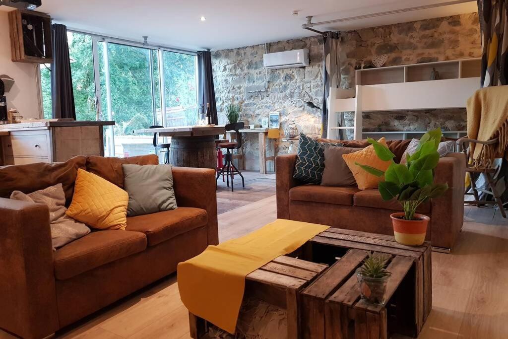 L'Idyllique - Studio Prive Sous Maison Saint-Didier-sur-Beaujeu Bagian luar foto